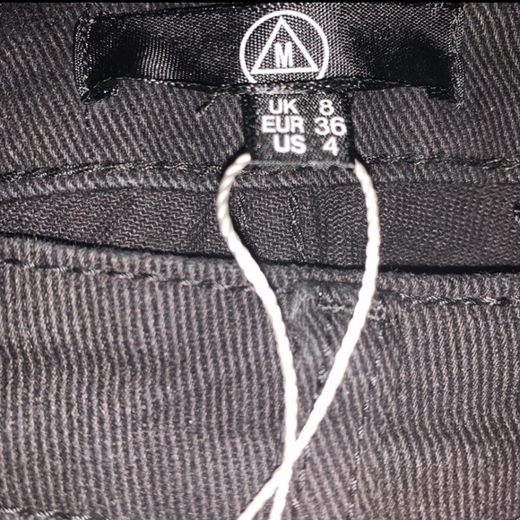 Missguided mom shorts - Picture 4 of 5